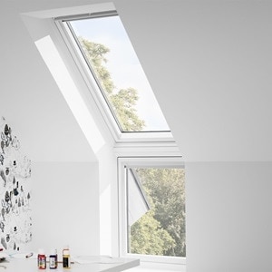 velux-lichtloesung-kombination-lichtband-wand