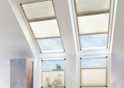 Wabenplissees für Dachfenster