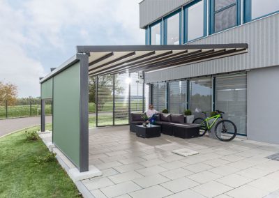 Sonnenschutz und Sichtschutz Markise wasserdicht Bella-Plaza