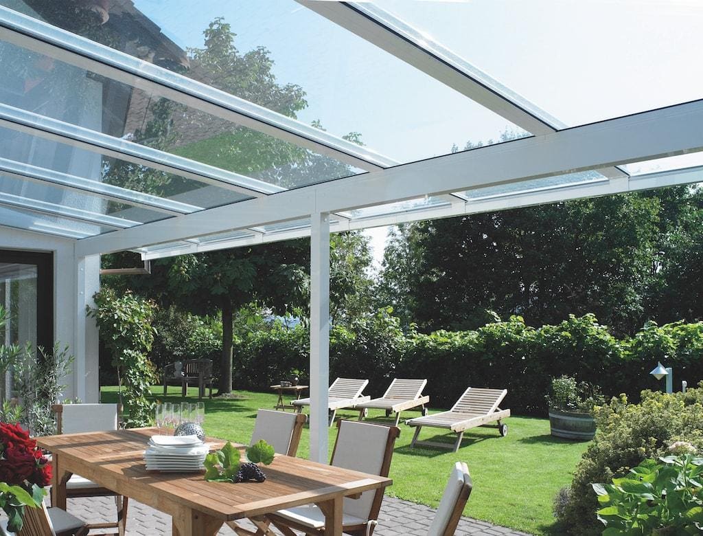 Ariane Terrassenüberdachung Aufdachmarkisen Pearltec-Technologie ariane Terrassenüberdachung, Aufdachmarkisen, Glas-Überdachung, Senkrechtmarkisen und Wintergartenmarkisen
