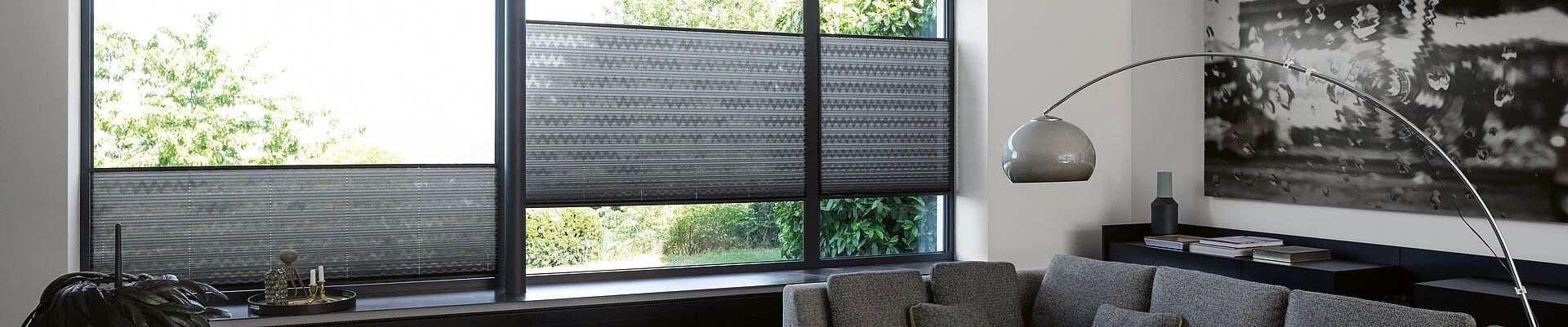 Plissees ohne bohren, Plissees nach maß, Plissees zum klemmen, Plissees zum kleben, Plissees klemmfix. Sonnenschutz Sichtschutz Hitzeschutz.